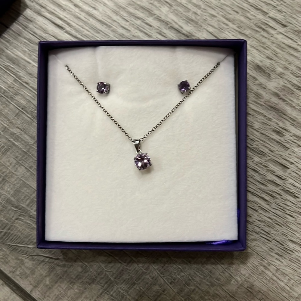 Jilco Purple Earring and Necklace Set